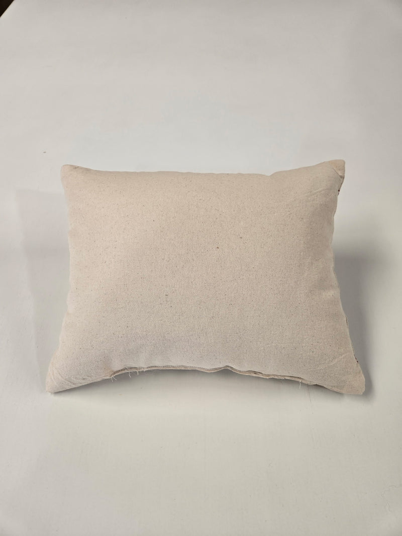 “Jesus Is Coming to Town” Christmas Pillow – Inspired by Revelation 22:12 | Faith-Filled Holiday Décor Gift