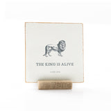 The King Is Alive - Timeless Living Room Built-In - 4x4 Animal Shelf Sitter